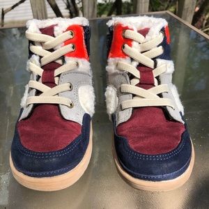 Gap Toddler Sherpa-Lined Hi-Top Sneaker
